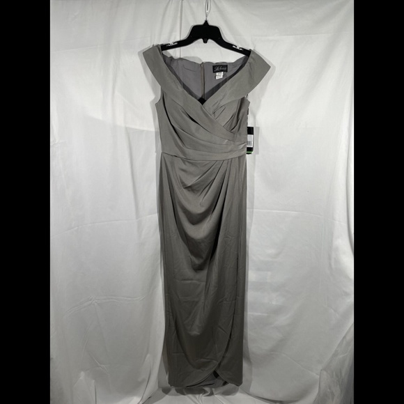 NWT La Femme [SZ 6 ] Surplice Off the Shoulder Column Gown in Pewter‎ - Picture 7 of 12